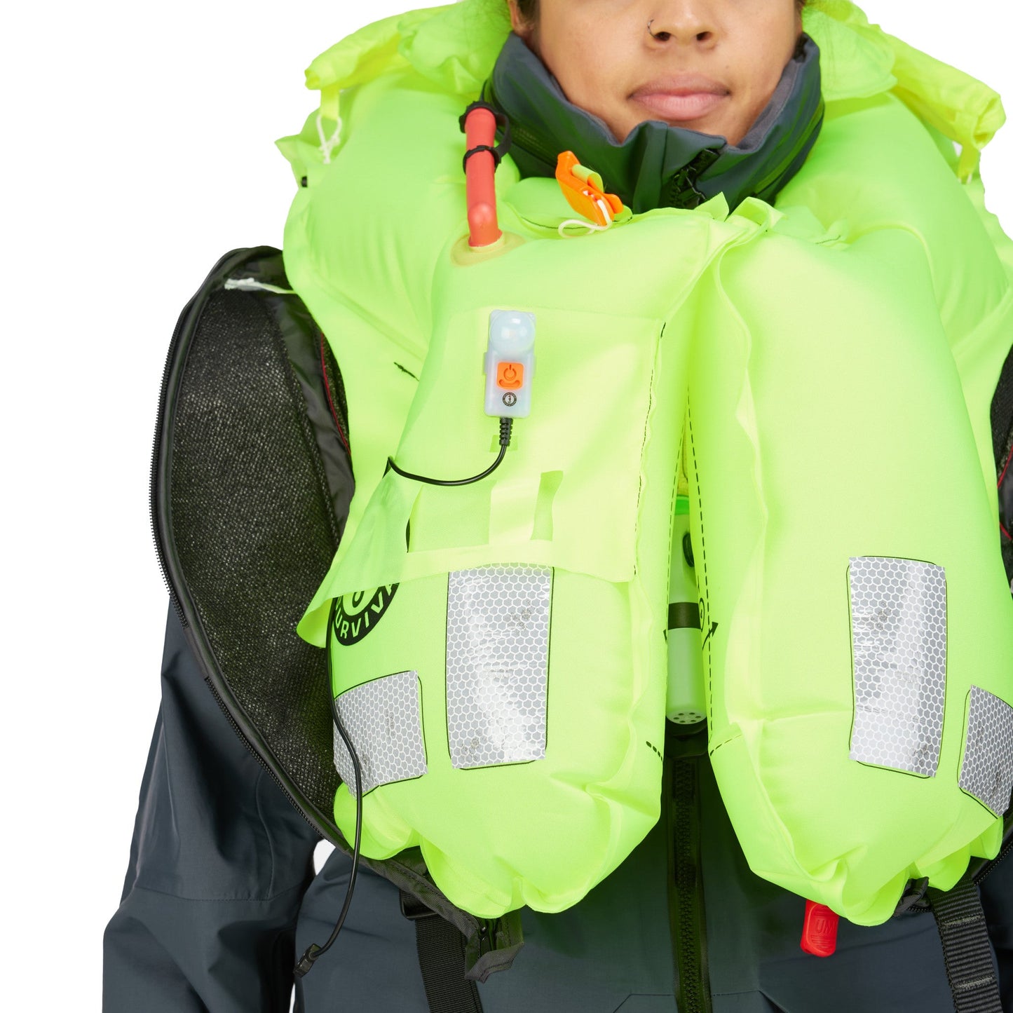 Atlas 190 DLX Pro Sensor Life Jacket